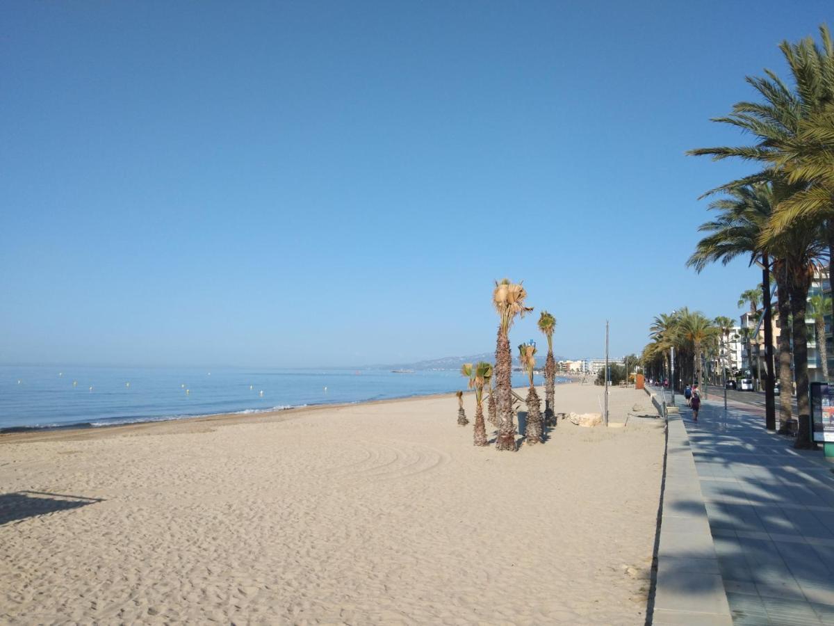 Salou, Tarragona Leilighet Eksteriør bilde